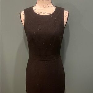 Trina Turk Size 2 Women's Black Sleeveless Sheath Dress